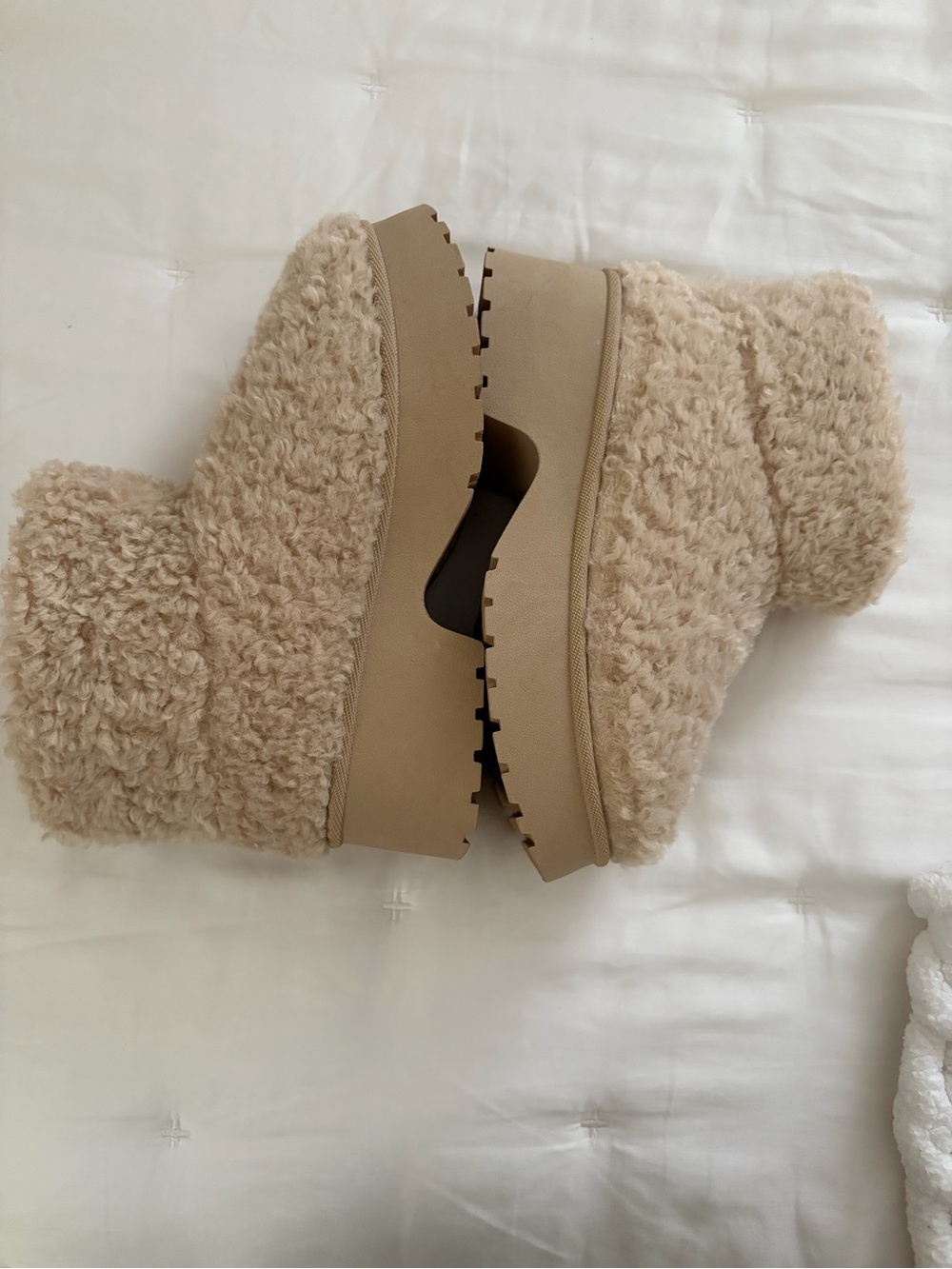 Fashion Nova Beige Sherpa Platform Boots
